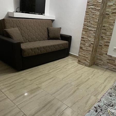 Vila Vlad 2 Mai Luaran gambar