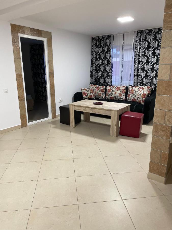 Vila Vlad 2 Mai Luaran gambar